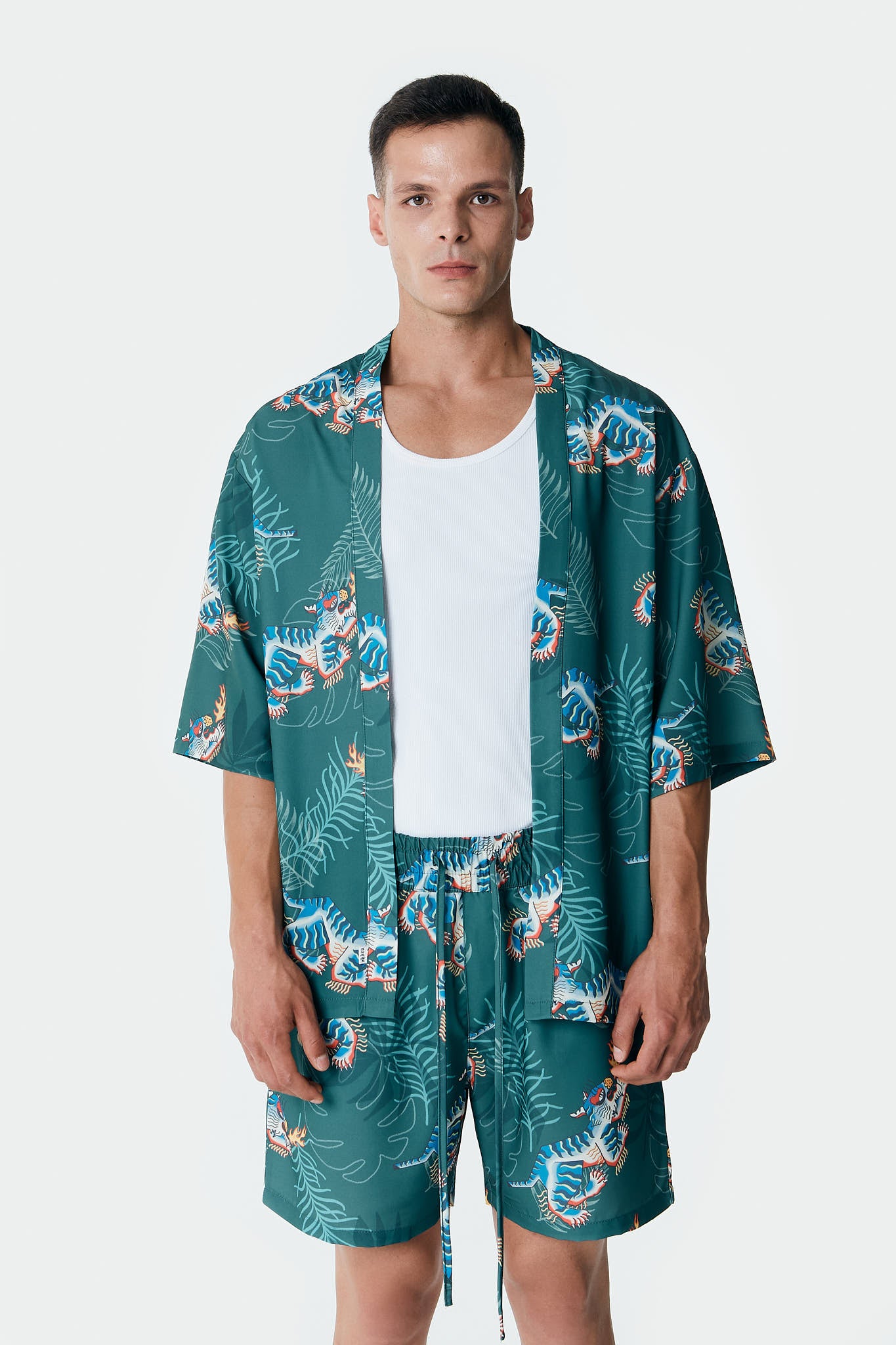 Kaplan Desenli Yeşil Kimono Gömlek