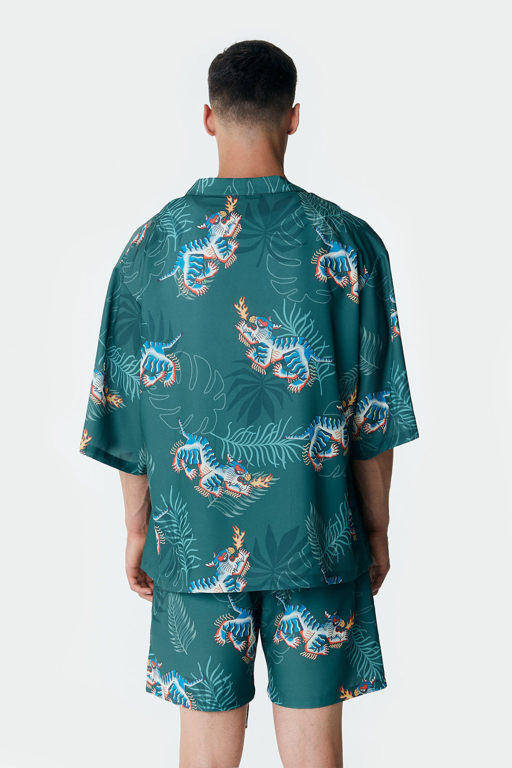 Kaplan Desenli Yeşil Kimono Gömlek