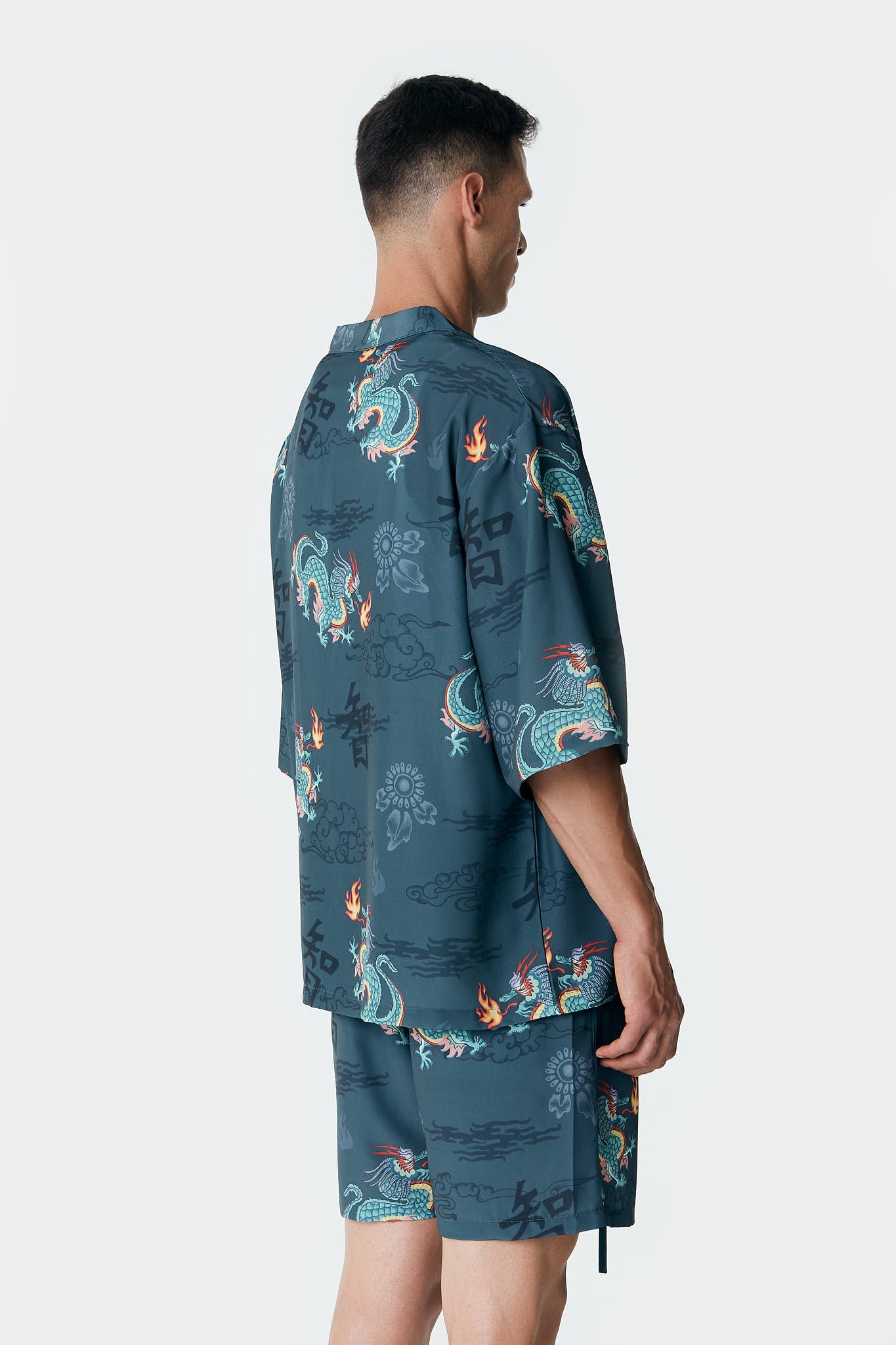 Ejderha Desenli Petrol Rengi Kimono Gömlek