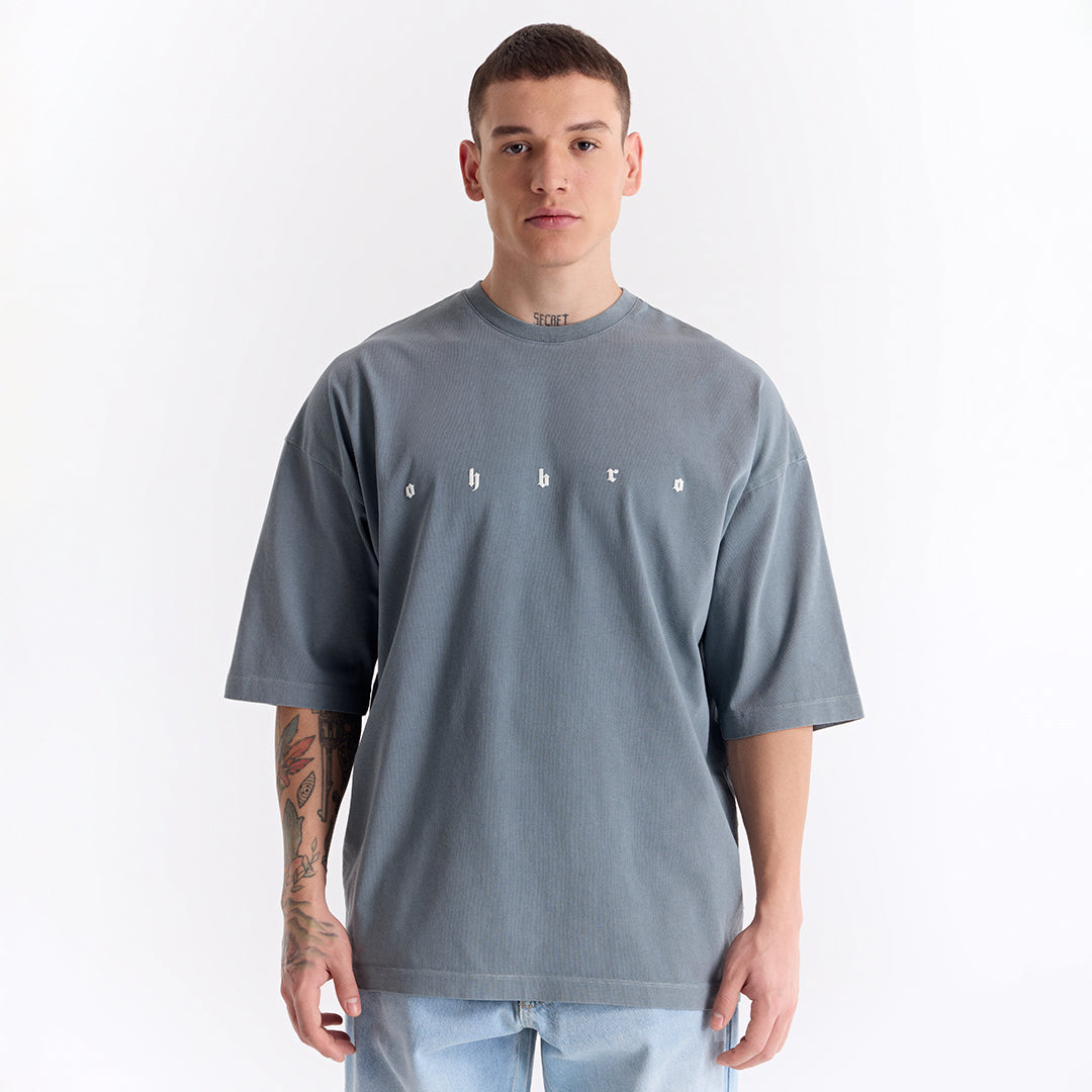 Bulut Gri Uzun Logo Super Oversize Tişört