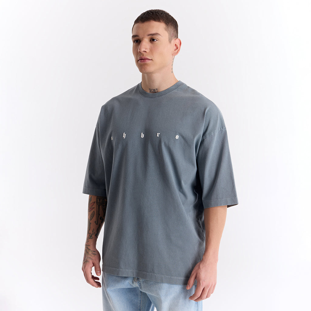 Bulut Gri Uzun Logo Super Oversize Tişört