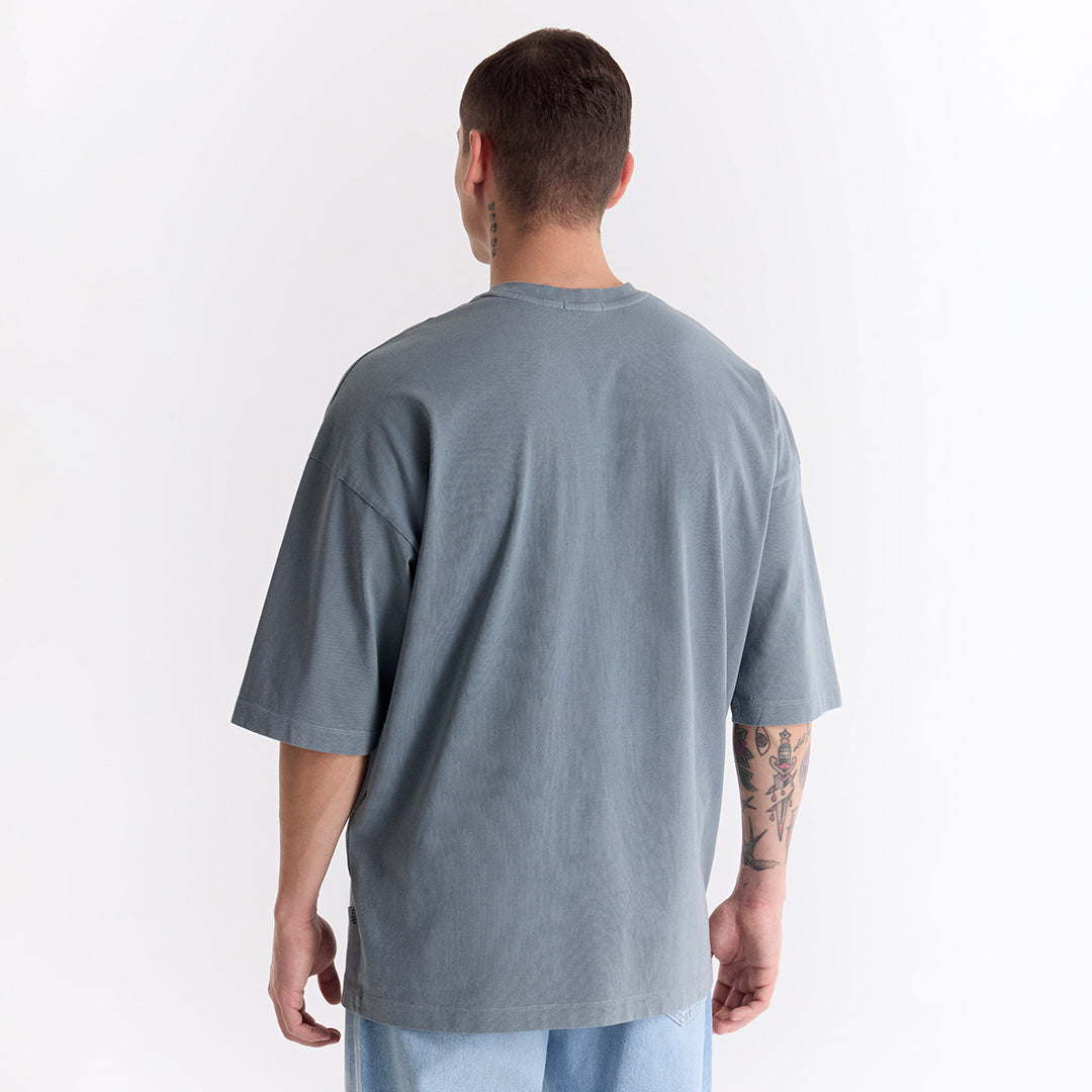 Bulut Gri Uzun Logo Super Oversize Tişört