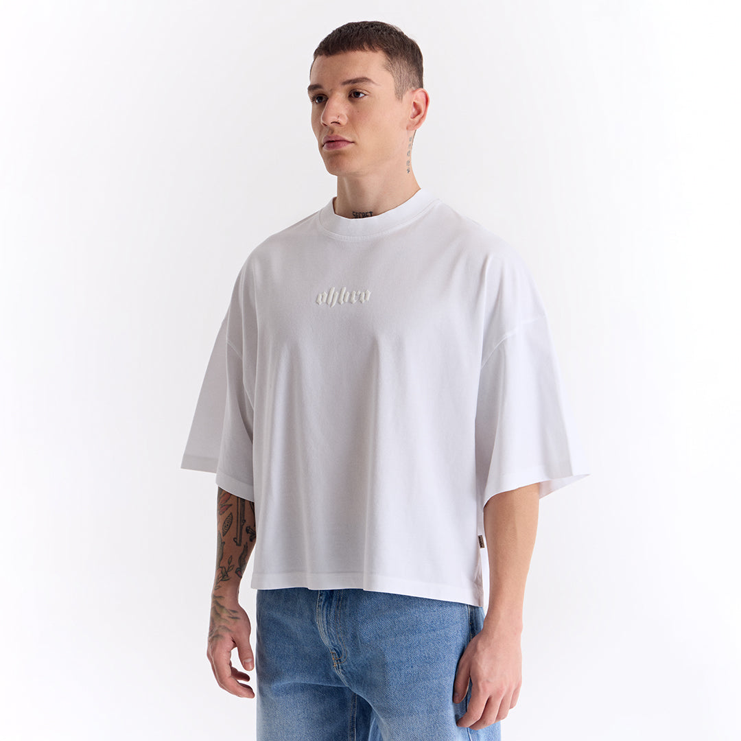 Beyaz Klasik Logo Super Oversize Crop Tişört