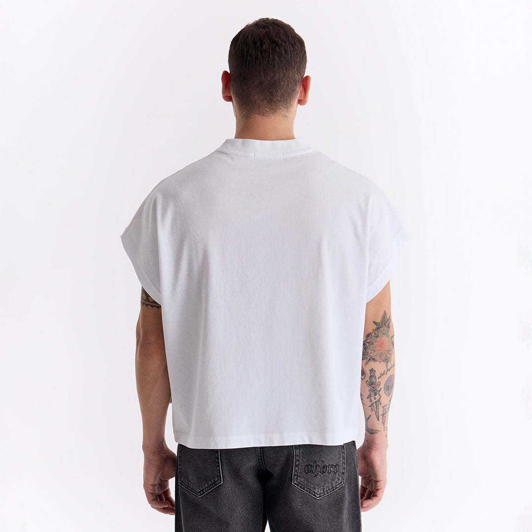 Beyaz Uzun Logo Super Oversize Crop Kolsuz Tişört