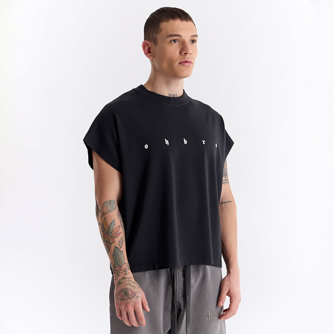 Siyah Uzun Logo Super Oversize Crop Kolsuz Tişört