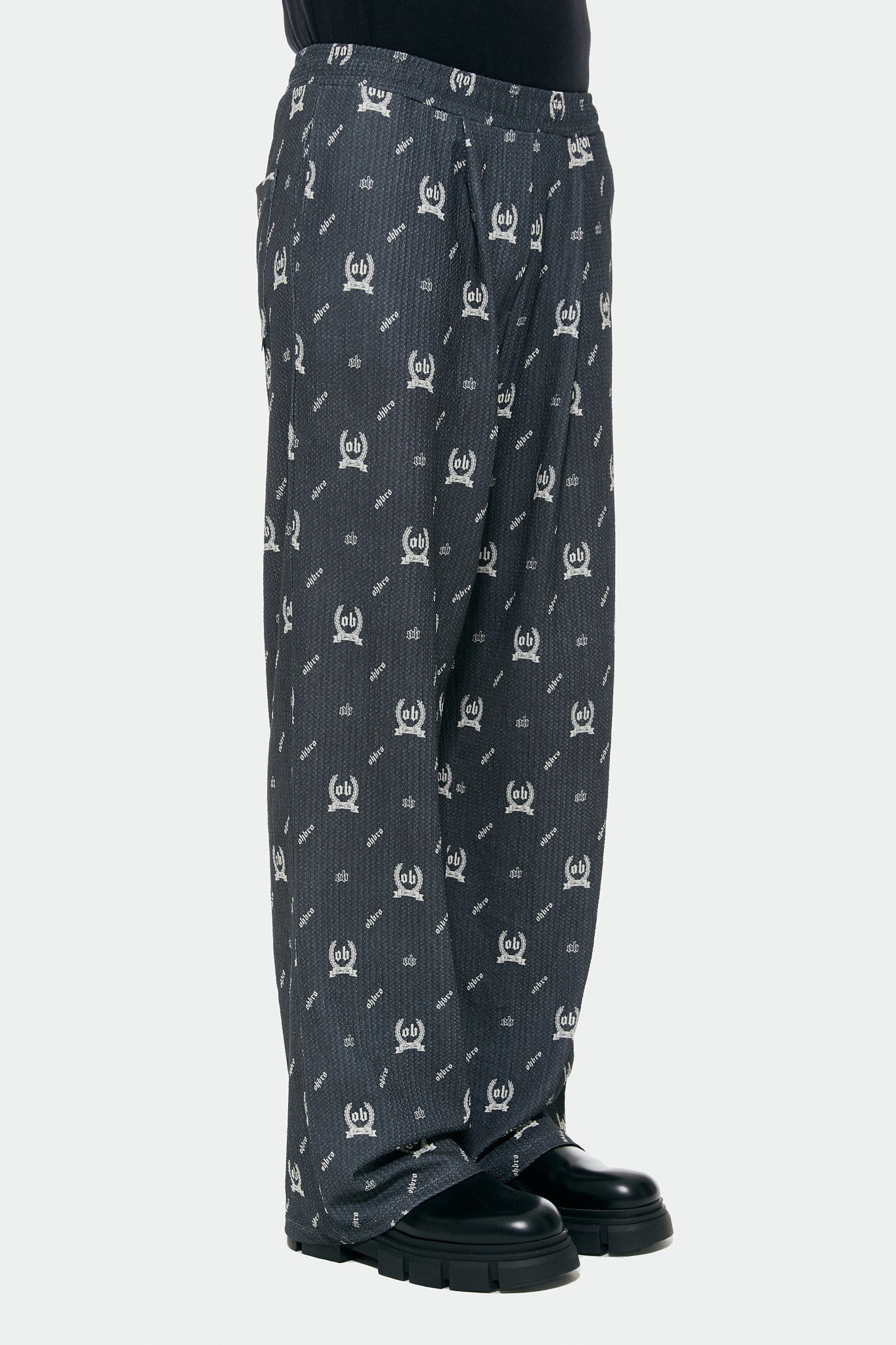Monogram Desenli Antrasit Baggy Sokak Pijaması