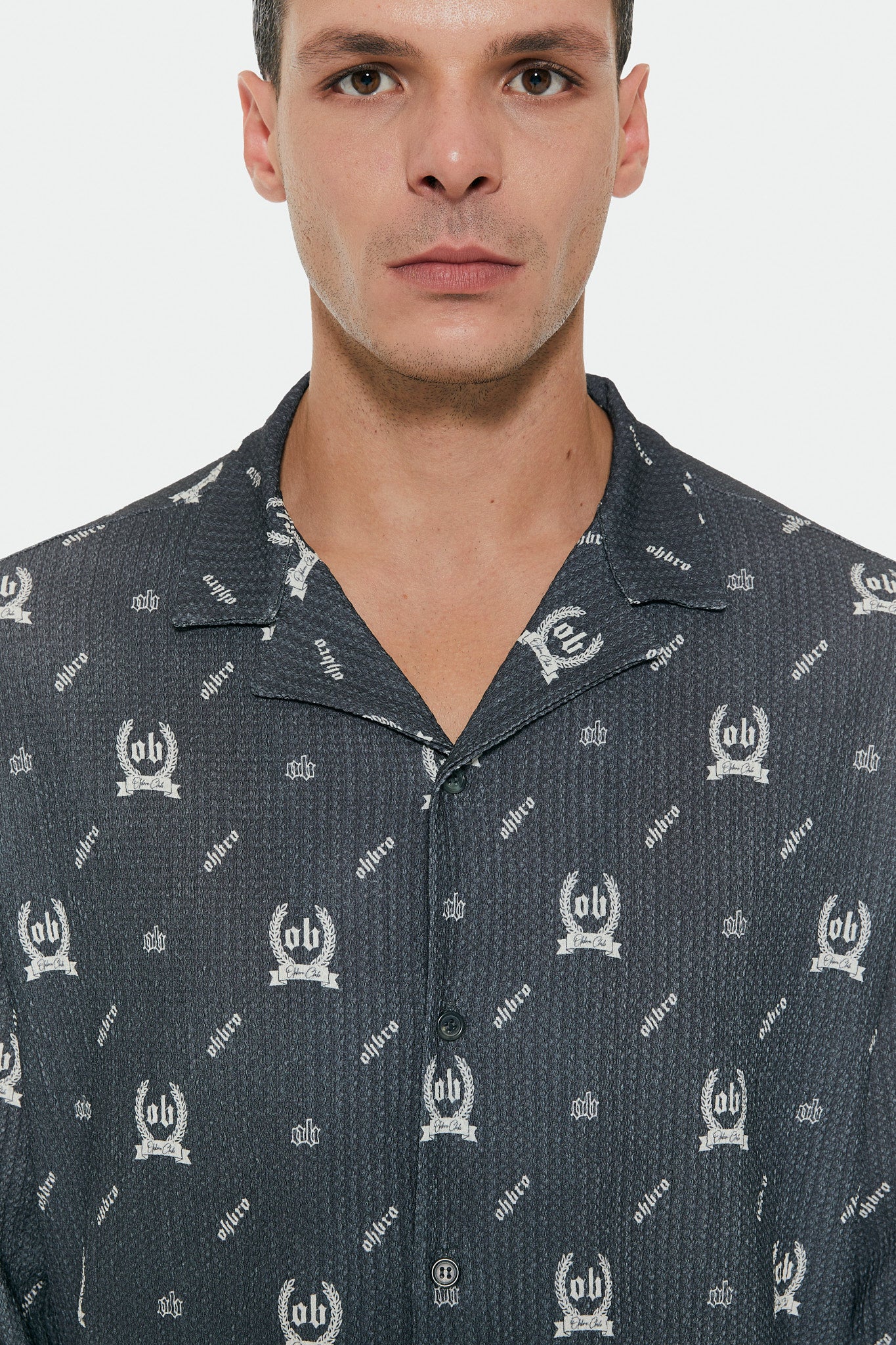 Monogram Desenli Antrasit Oversize Gömlek